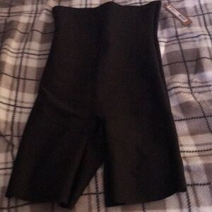 High-Waist Blackcore sculpting Shorts skims